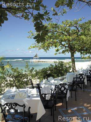 Half Moon Resort 35
